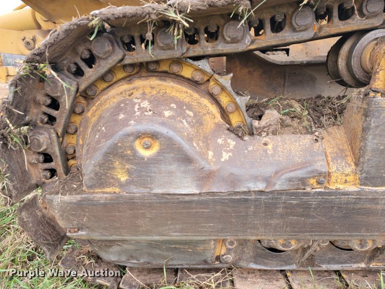image for item KB9945 Komatsu D75S  track loader