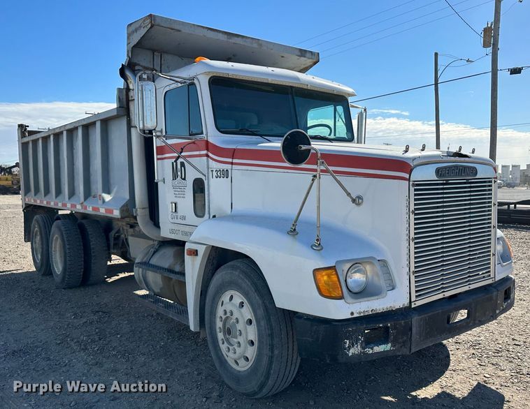 image for item KC9390 1991 Freightliner FLD  dump truck