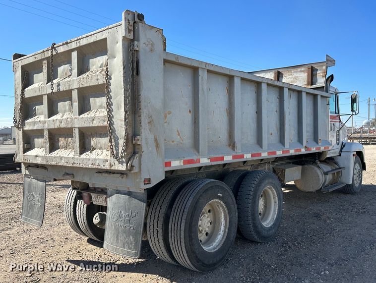 image for item KC9390 1991 Freightliner FLD  dump truck