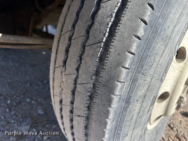 image for item KC9390 1991 Freightliner FLD  dump truck