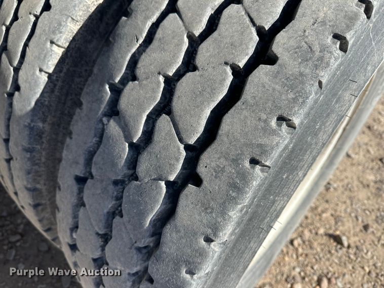 image for item KC9390 1991 Freightliner FLD  dump truck