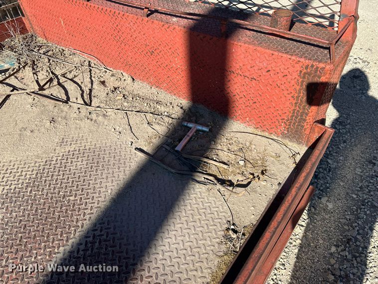 image for item KC9392 Flatbed