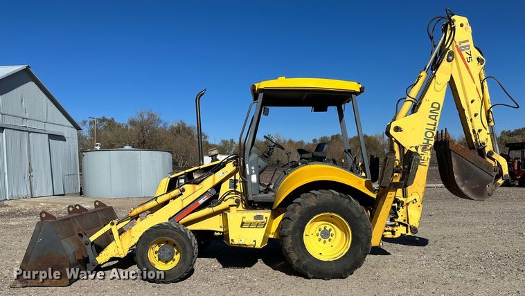 image for item KC9395 2000 New Holland LB75  backhoe