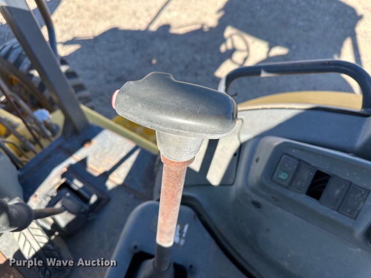 image for item KC9395 2000 New Holland LB75  backhoe