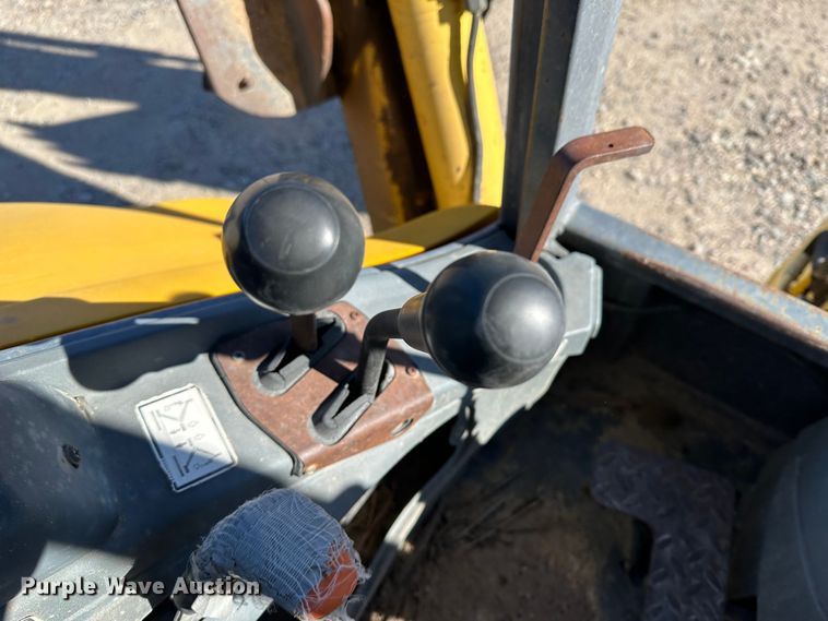 image for item KC9395 2000 New Holland LB75  backhoe