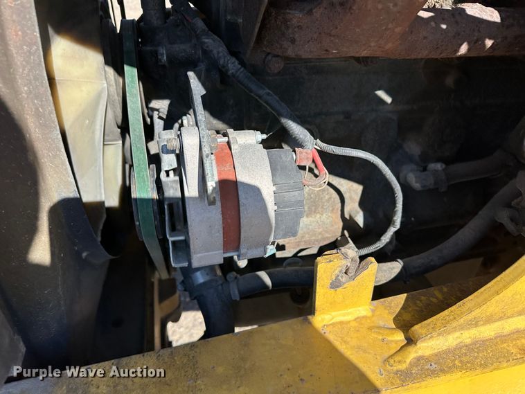 image for item KC9395 2000 New Holland LB75  backhoe