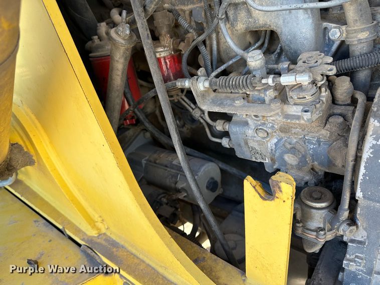 image for item KC9395 2000 New Holland LB75  backhoe