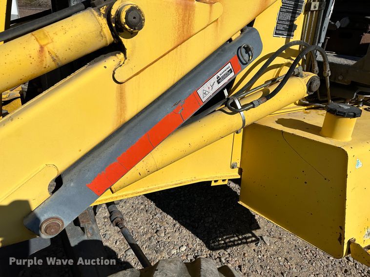image for item KC9395 2000 New Holland LB75  backhoe
