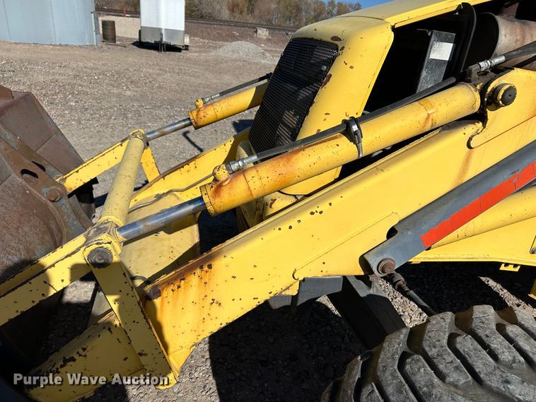 image for item KC9395 2000 New Holland LB75  backhoe