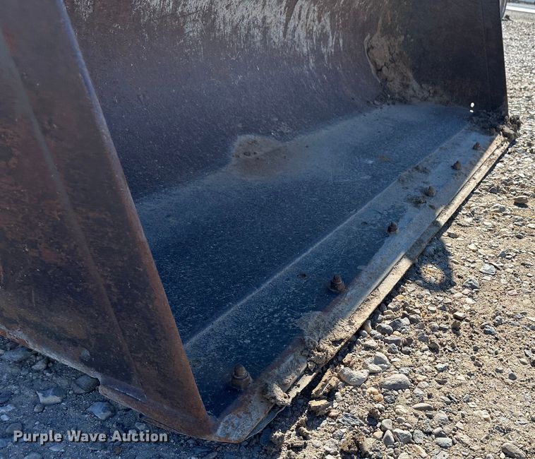 image for item KC9395 2000 New Holland LB75  backhoe