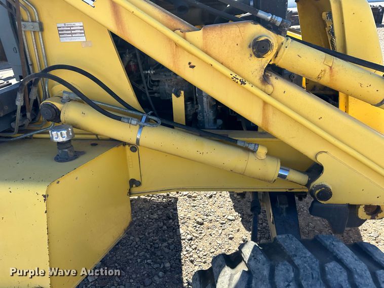 image for item KC9395 2000 New Holland LB75  backhoe