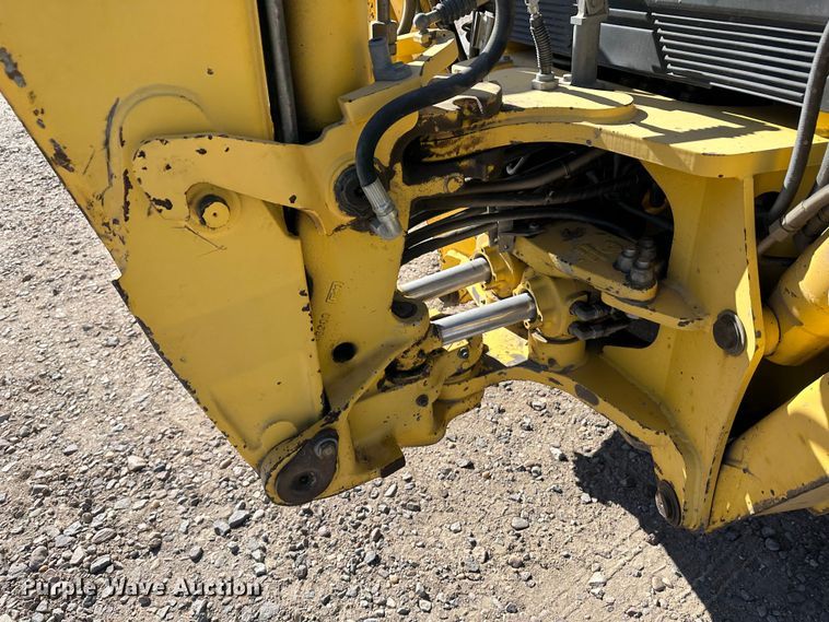 image for item KC9395 2000 New Holland LB75  backhoe
