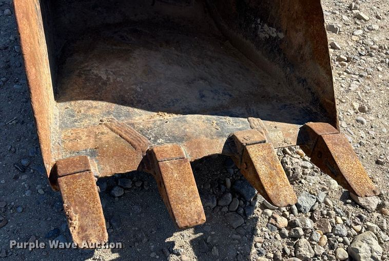 image for item KC9395 2000 New Holland LB75  backhoe