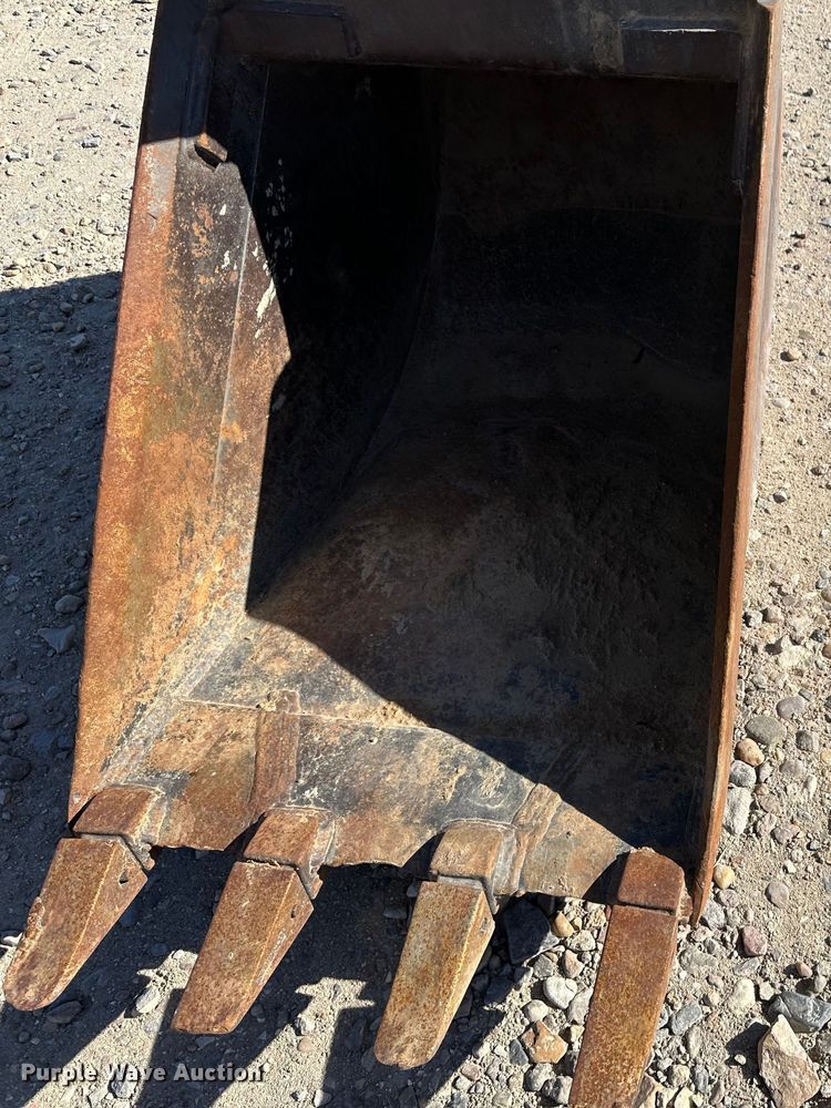 image for item KC9395 2000 New Holland LB75  backhoe