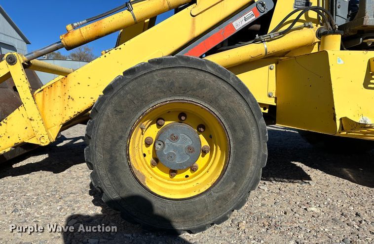 image for item KC9395 2000 New Holland LB75  backhoe
