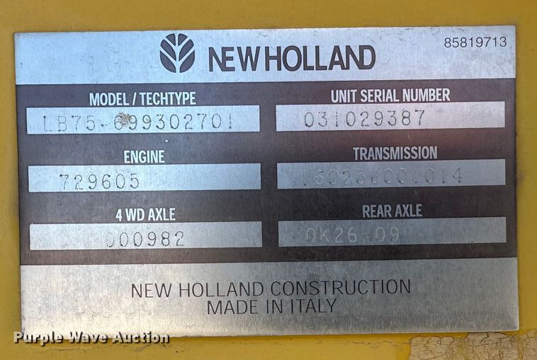 image for item KC9395 2000 New Holland LB75  backhoe
