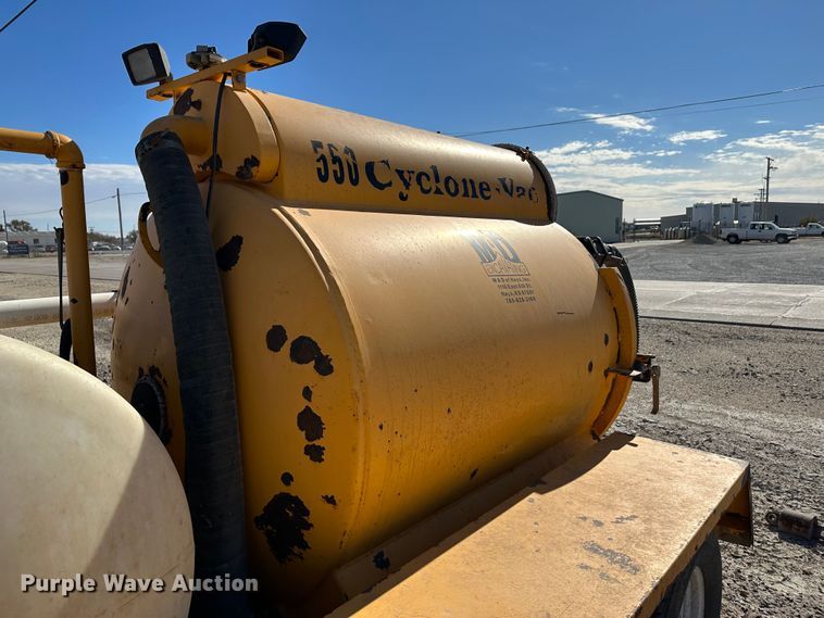 image for item KC9396 2010 Cyclone 550  vacuum excavator