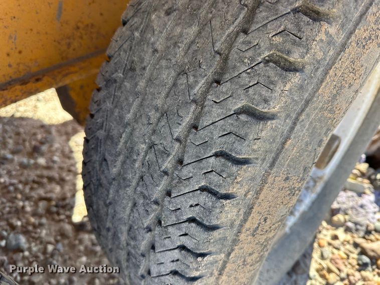 image for item KC9396 2010 Cyclone 550  vacuum excavator