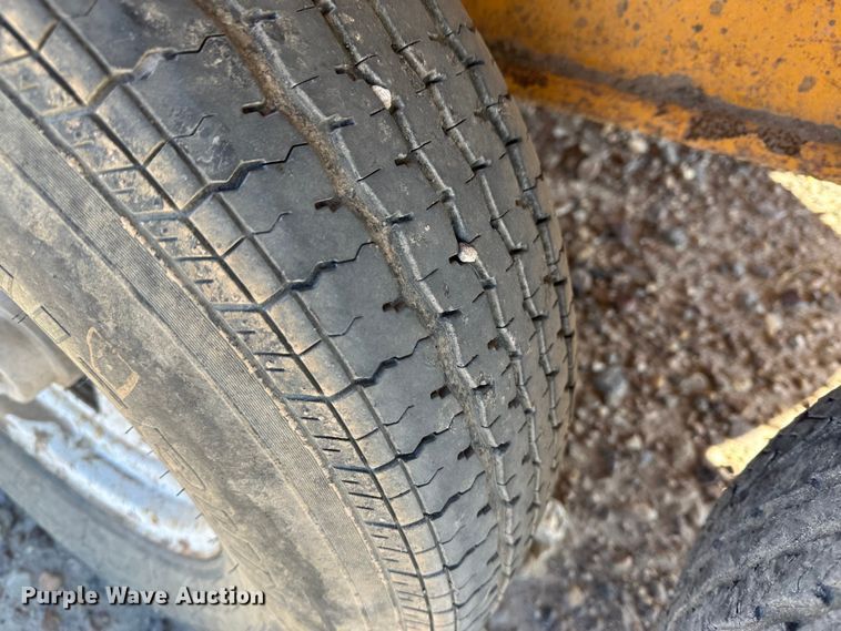 image for item KC9396 2010 Cyclone 550  vacuum excavator