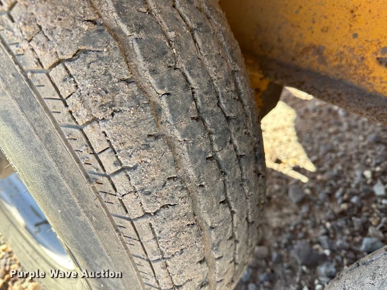 image for item KC9396 2010 Cyclone 550  vacuum excavator