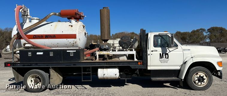 image for item KC9397 1996 Ford F700  vacuum truck