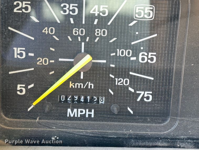 image for item KC9397 1996 Ford F700  vacuum truck