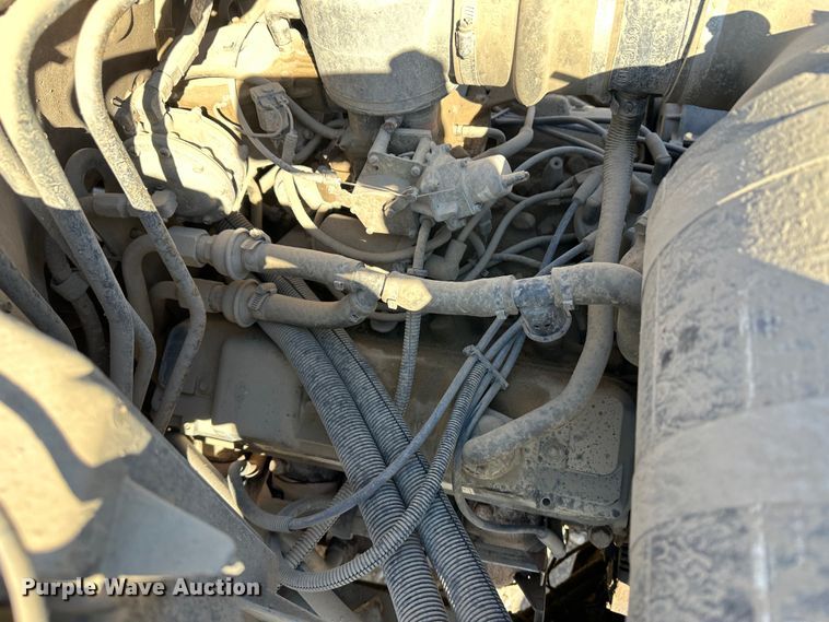 image for item KC9397 1996 Ford F700  vacuum truck