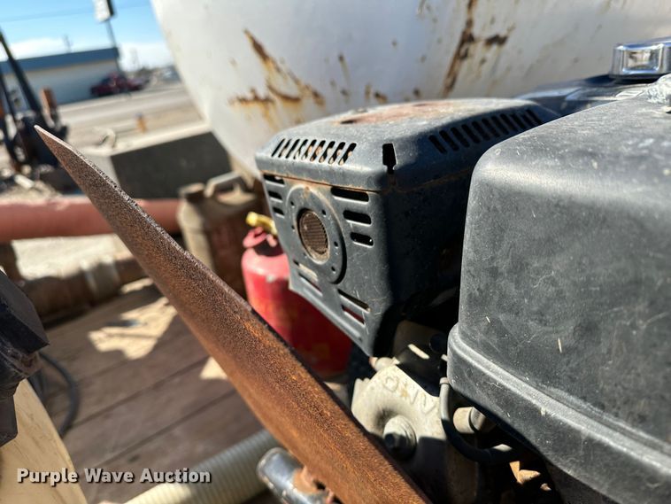 image for item KC9397 1996 Ford F700  vacuum truck