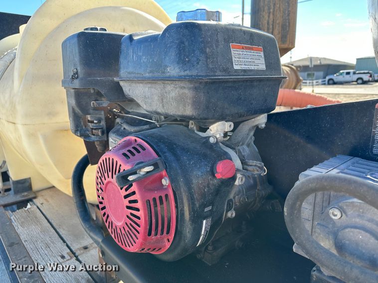 image for item KC9397 1996 Ford F700  vacuum truck