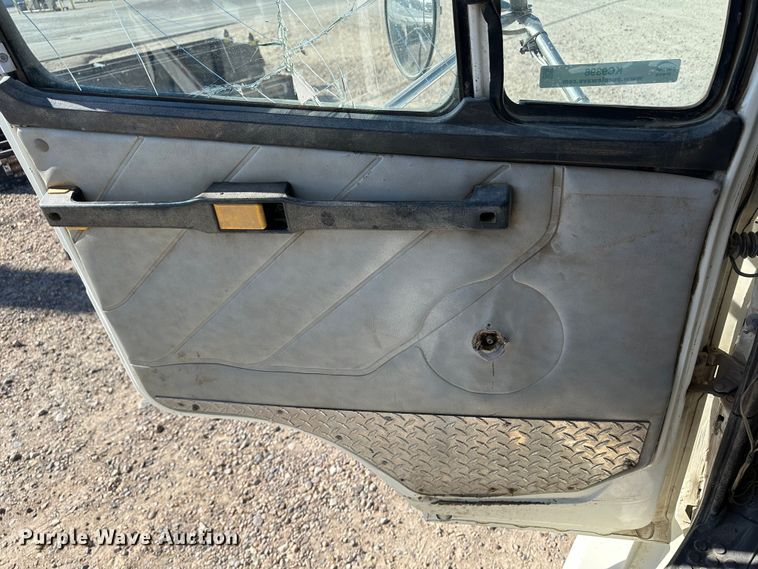 image for item KC9398 2001 Freightliner FLS112  vacuum truck