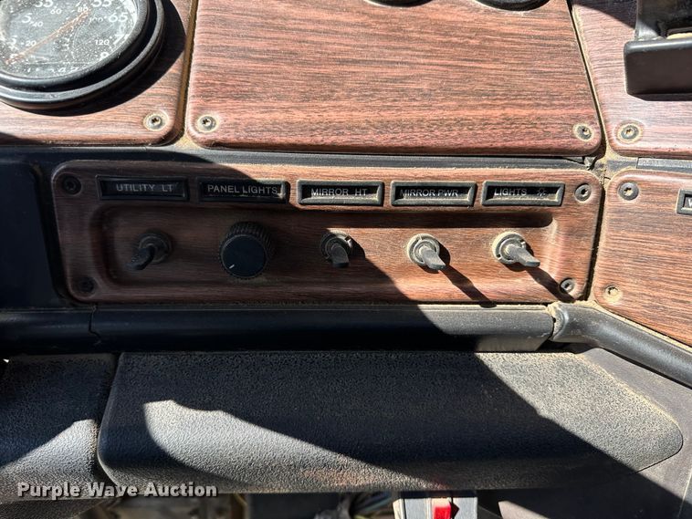 image for item KC9398 2001 Freightliner FLS112  vacuum truck