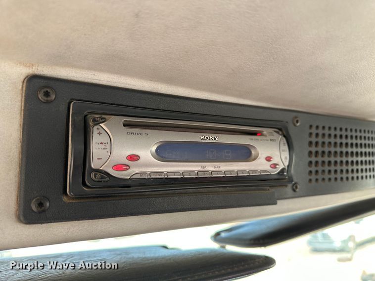 image for item KC9398 2001 Freightliner FLS112  vacuum truck