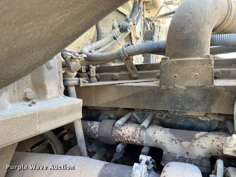 image for item KC9398 2001 Freightliner FLS112  vacuum truck