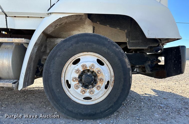 image for item KC9398 2001 Freightliner FLS112  vacuum truck