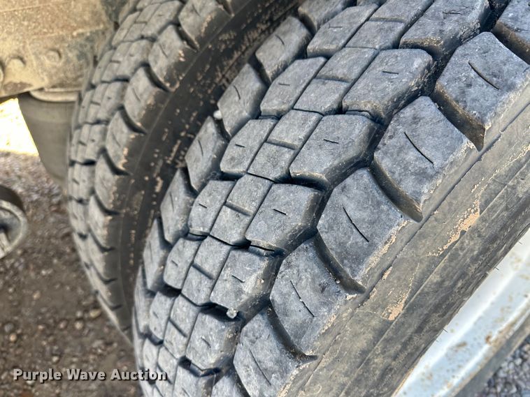 image for item KC9398 2001 Freightliner FLS112  vacuum truck