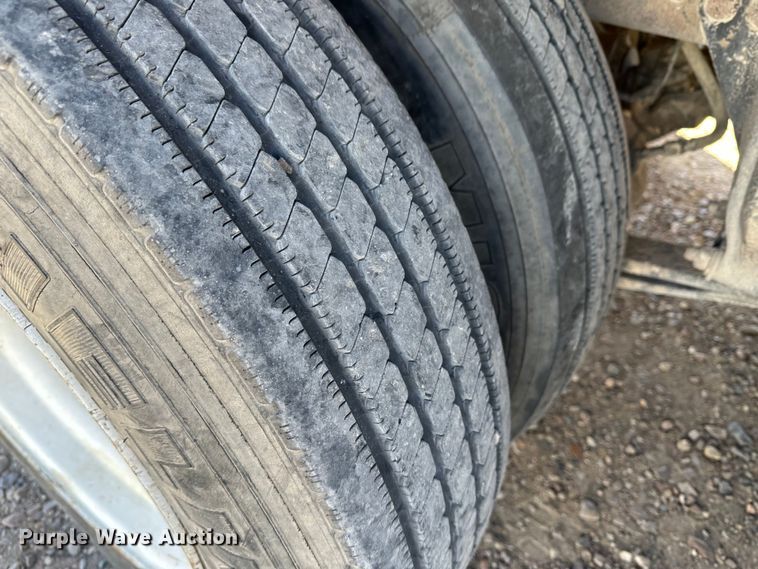 image for item KC9398 2001 Freightliner FLS112  vacuum truck