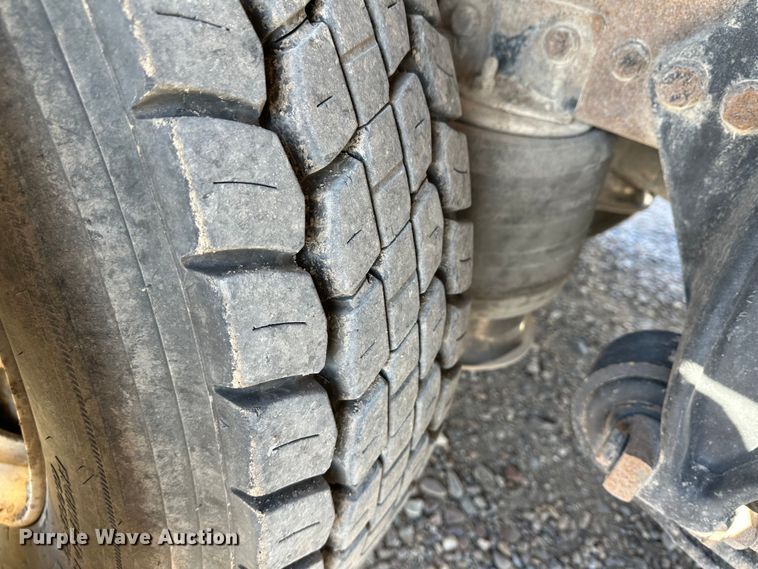 image for item KC9398 2001 Freightliner FLS112  vacuum truck