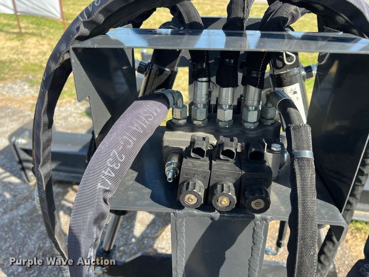 image for item KF9738 96" W skid steer grader