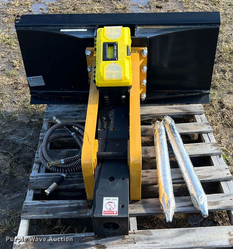 image for item KF9740 2022 Agrotk 680  skid steer breaker