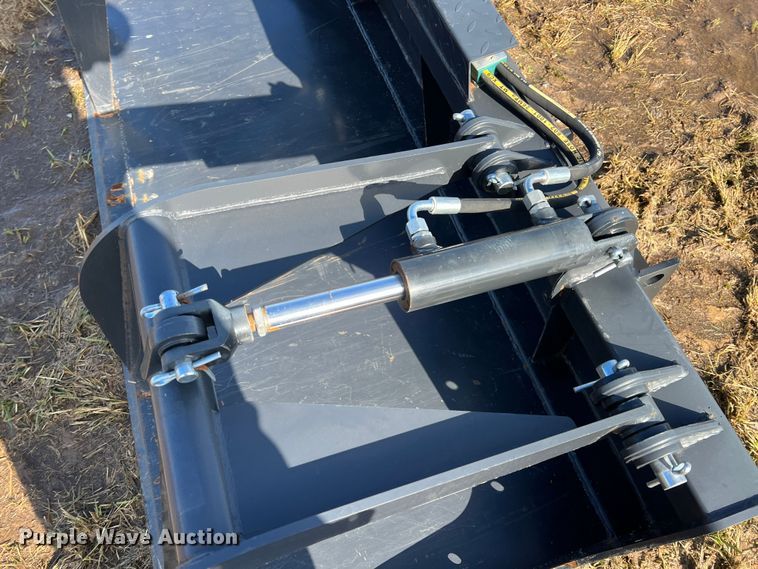 image for item KF9743 JCT  72"W skid steer grapple bucket
