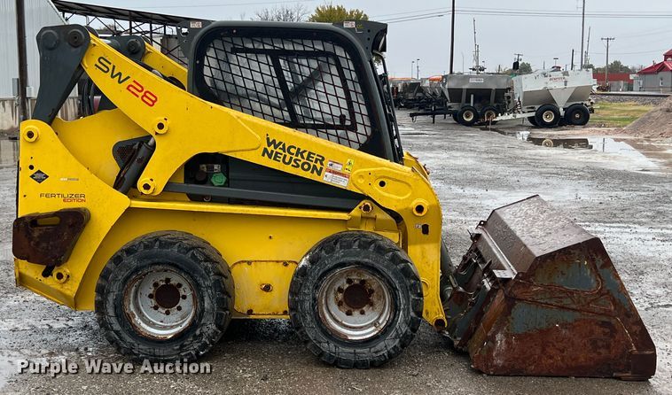 image for item KF9779 Wacker Neuson SW28  skid steer loader