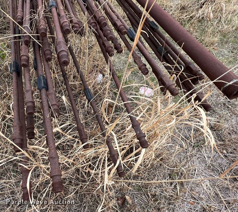 image for item KF9789 Approximately 205 sucker rods