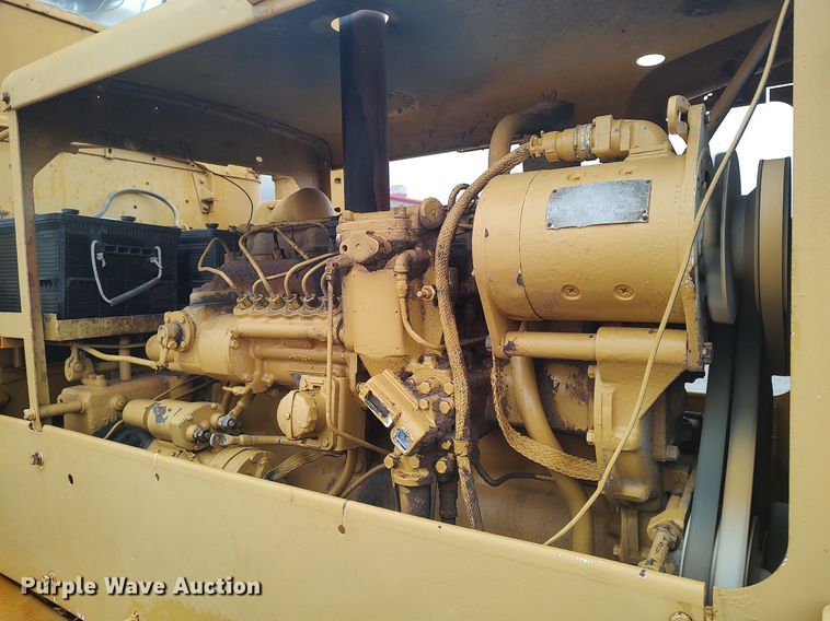 image for item KI9975 1963 Caterpillar 12  rigid frame motor grader