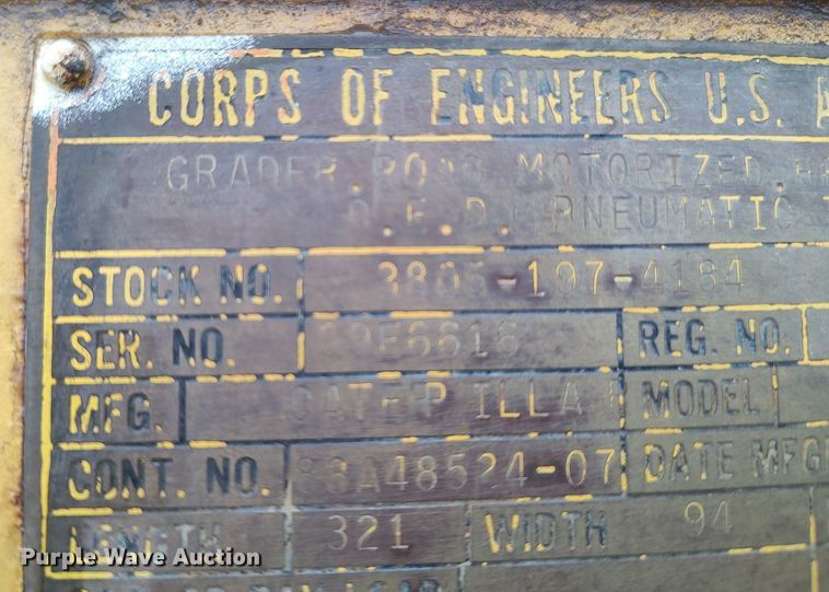 image for item KI9975 1963 Caterpillar 12  rigid frame motor grader