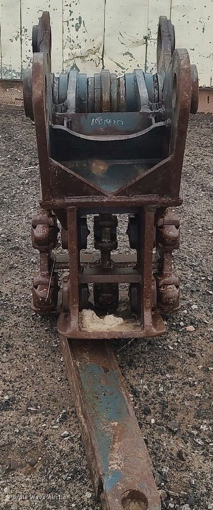 image for item KI9976 Concrete pulverizer