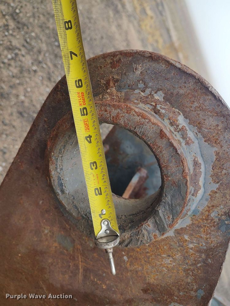 image for item KI9976 Concrete pulverizer