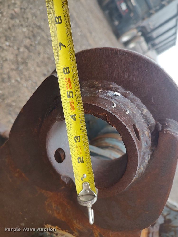 image for item KI9976 Concrete pulverizer