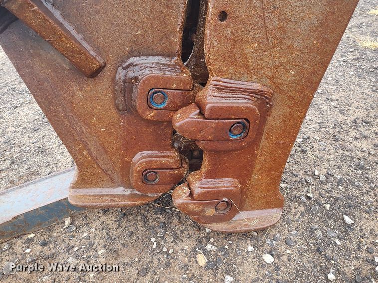 image for item KI9976 Concrete pulverizer