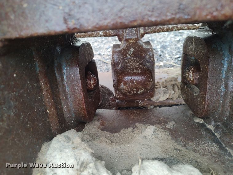 image for item KI9976 Concrete pulverizer