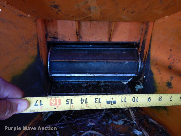 image for item KW9511 2010 Altec DC1317  wood chipper